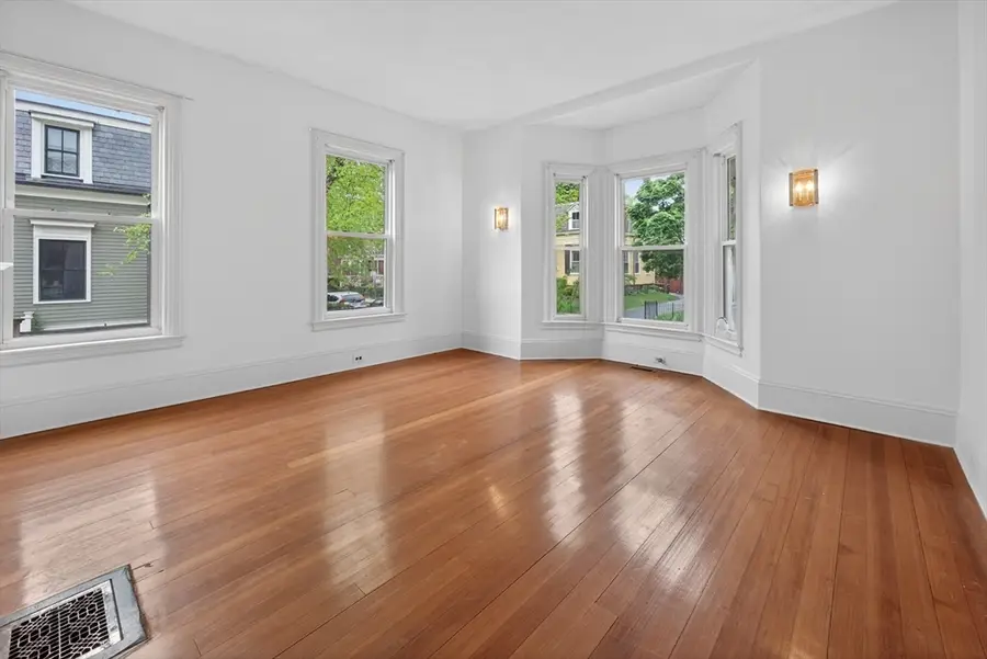 23 Day St, Somerville, MA 02144 - #3