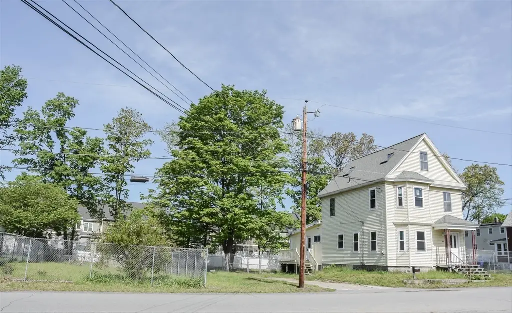 103 Wightman St, North Chelmsford, MA 01863 - #1