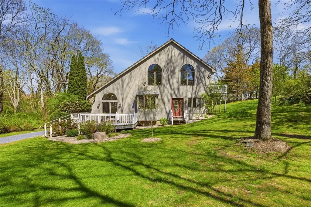 81 Seapowet Ave, Tiverton, RI 02878 - #1