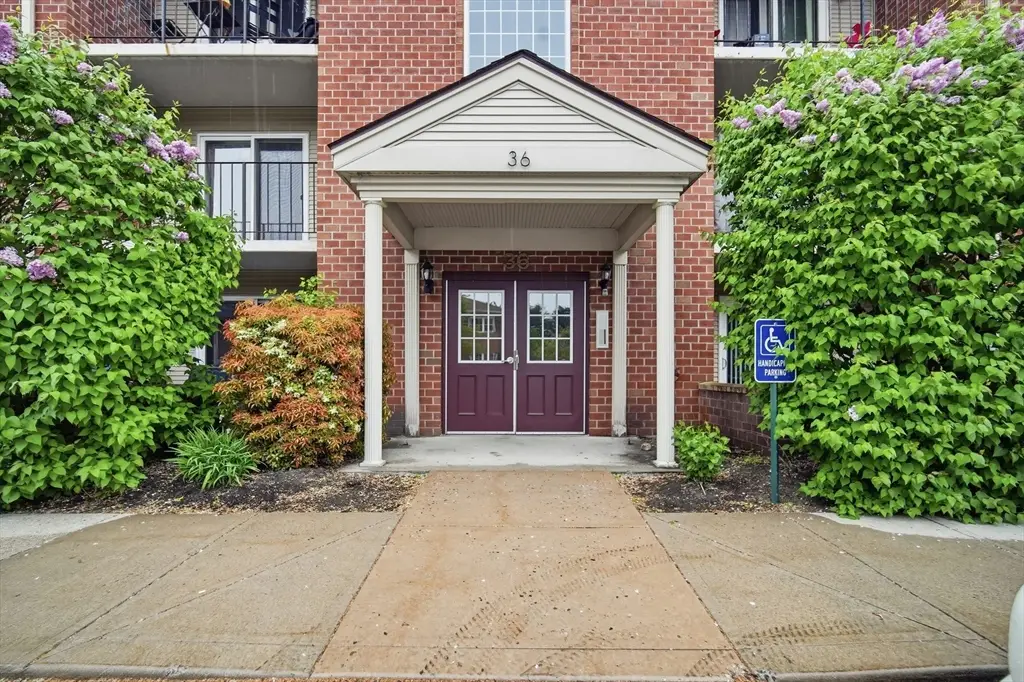 36 Maple Crest Cir #F, Holyoke, MA 01040 - #1