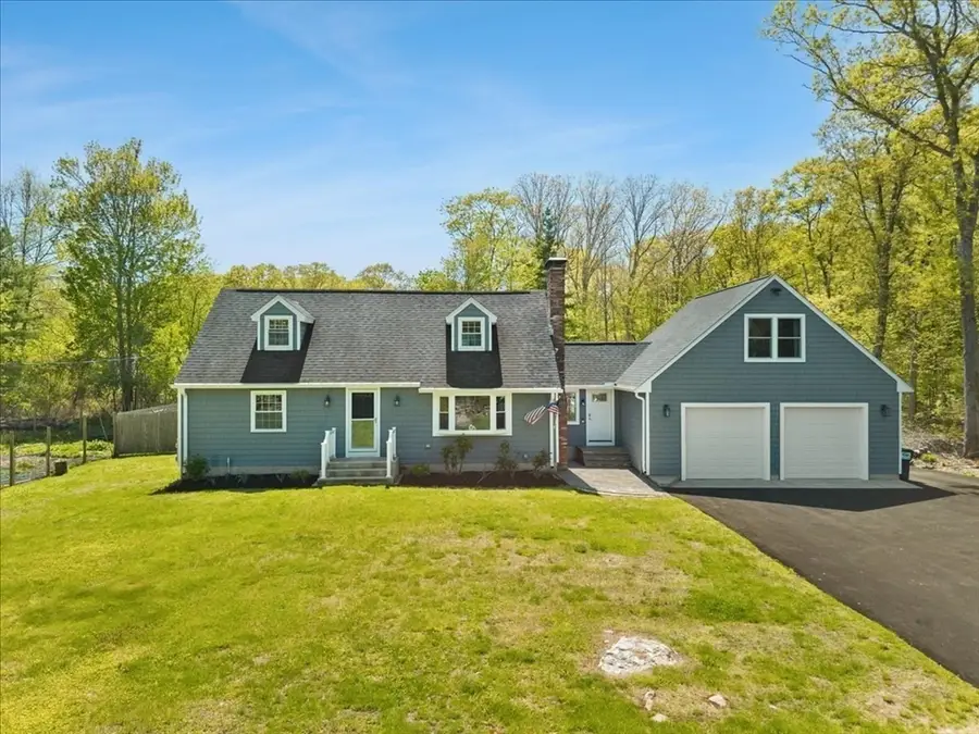 238 N Worcester St, Norton, MA 02766 - #2