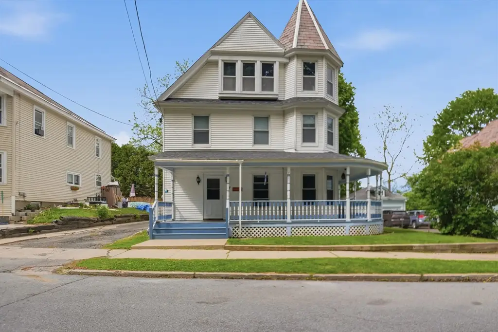 17 Bobs Hl, Adams, MA 01220 - #1