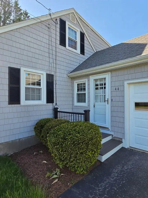 44 Lake Pkwy, Webster, MA 01570 - #3