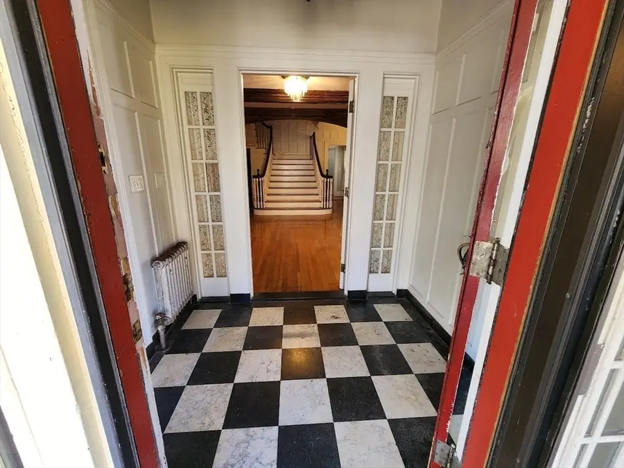 31 Buena Vista Plz, Springfield, MA 01108 - #2