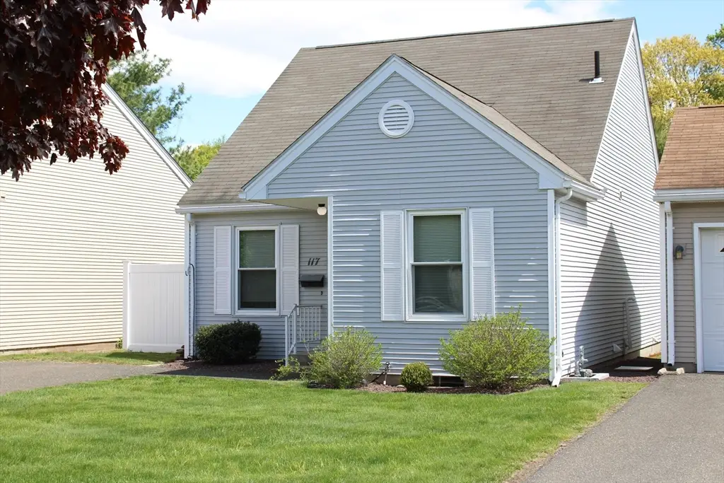 117 Alvord Pl #117, South Hadley, MA 01075 - #1