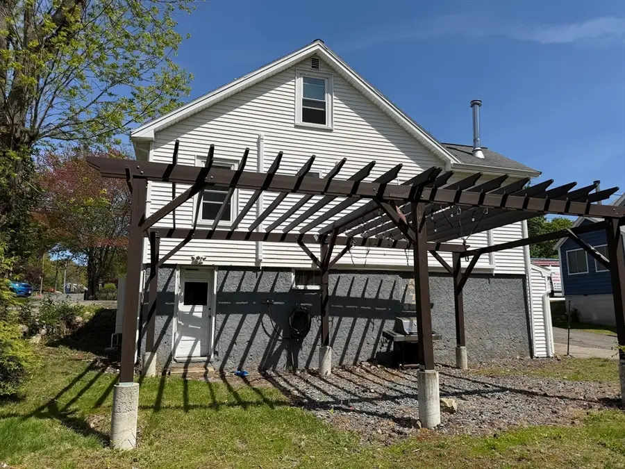 437 Summer St, Weymouth, MA 02188 - #3