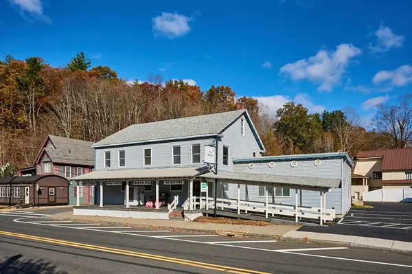 5 W Main St, Erving, MA 01344