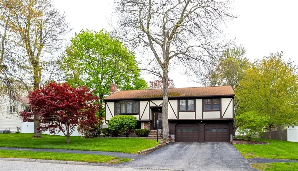 33 Monroe St, Shrewsbury, MA 01545 - #1
