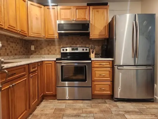 80 Stanton St #36, Worcester, MA 01605