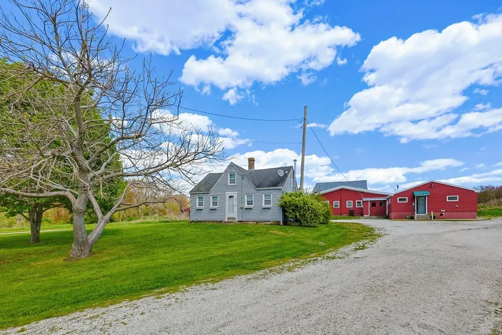 272 Pine Hill Rd, Westport, MA 02790 - #1