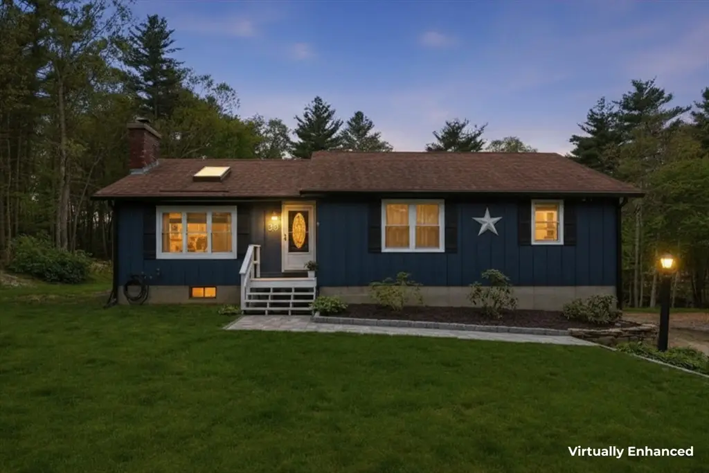 39 Arch Street, Douglas, MA 01516 - #1
