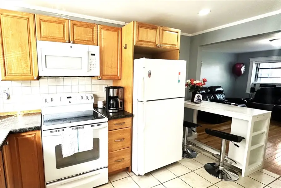 105 Nahant St #1, Lynn, MA 01902 - #2