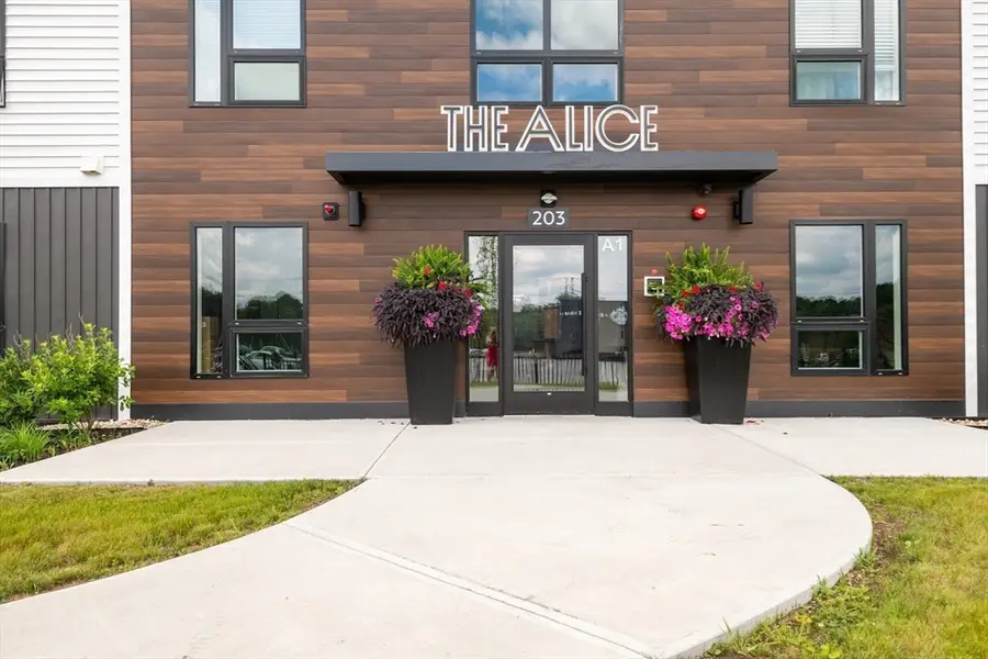 203 Lowell St. #206, Wilmington, MA 01887 - #3
