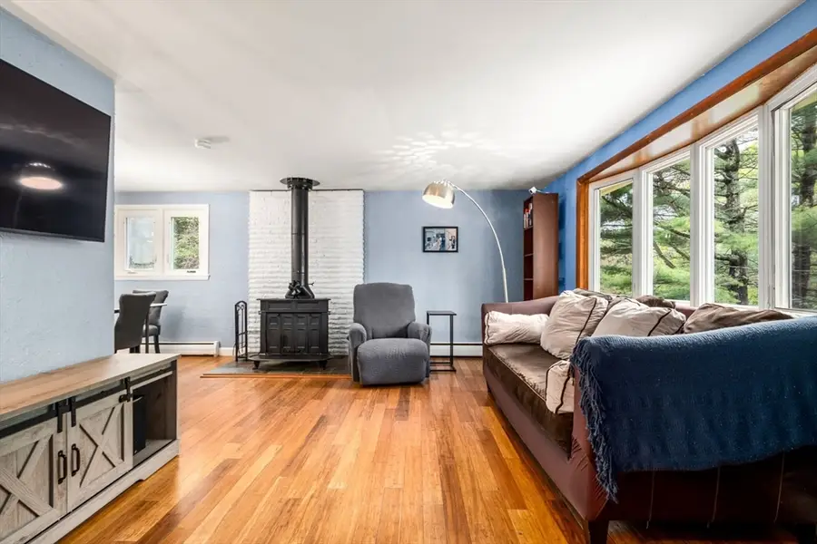 369 Central Tpke, Sutton, MA 01590 - #3