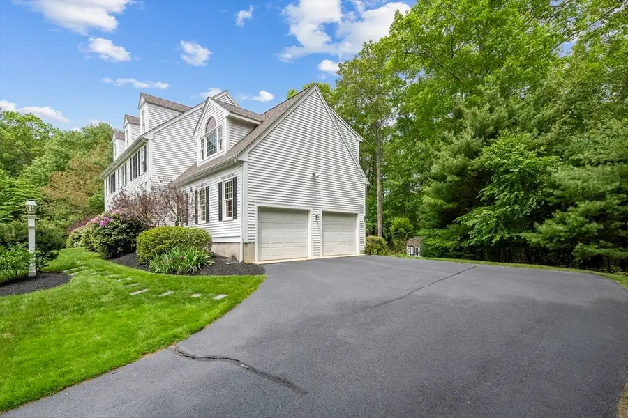 53 Arnold Way, Uxbridge, MA 01569 - #3
