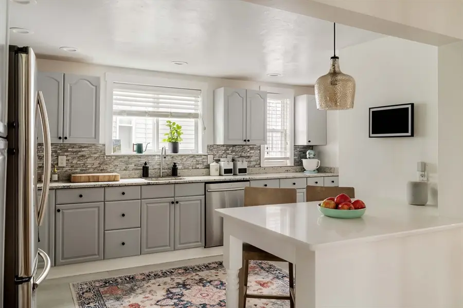 3 Heath St #2, Somerville, MA 02145 - #2