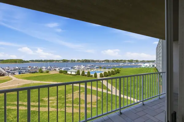 100 Cove Way #409, Quincy, MA 02169