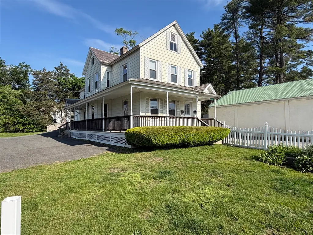 346 Federal St, Greenfield, MA 01301 - #1