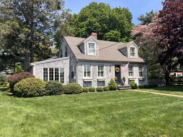 36 Burr Road, Hingham, MA 02043