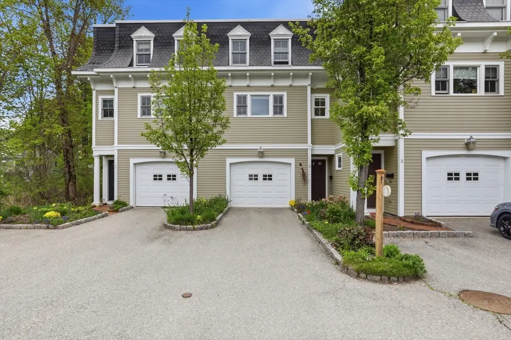 6 Safford St #2, Ipswich, MA 01938 - #1