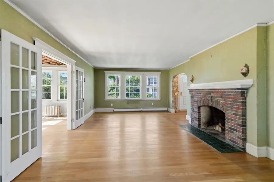 9 Cedar St, Marblehead, MA 01945 - #2