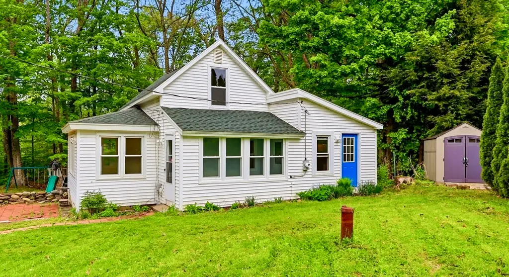 6 County Rd, Huntington, MA 01050 - #1