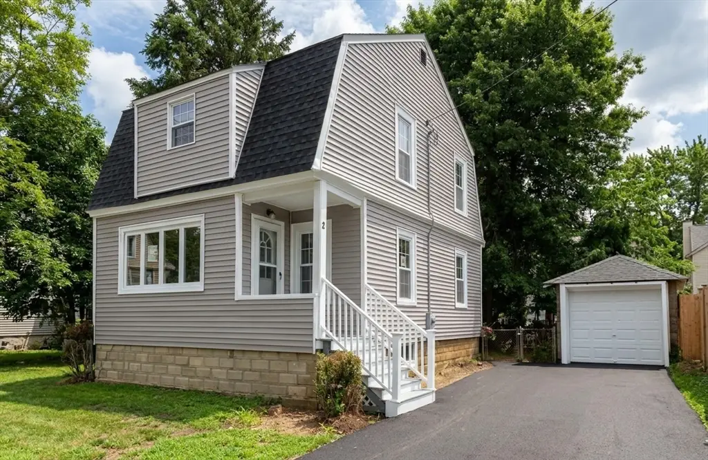 2 Cottage Pl, Haverhill, MA 01835 - #1