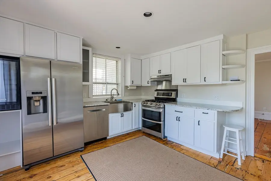 13 Elm St #13, Marblehead, MA 01945 - #2