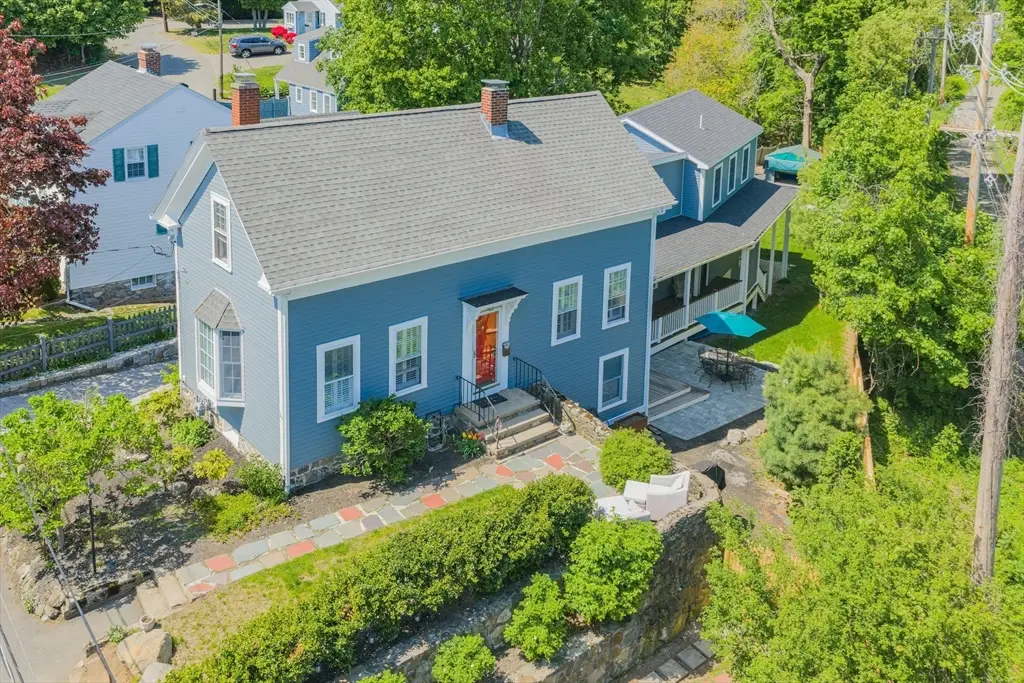 27 Maverick St, Marblehead, MA 01945 - #1