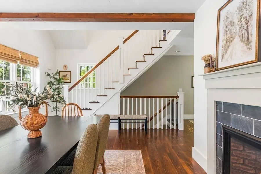40 Kinsley Ln, Mendon, MA 01756 - #2