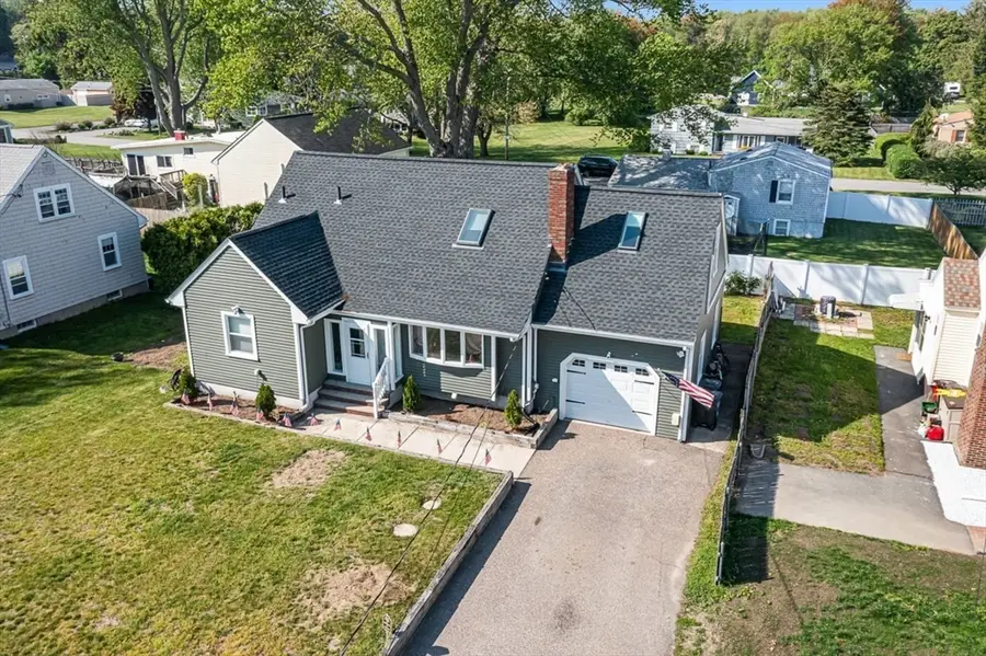 91 Sycamore St, Swansea, MA 02777 - #3