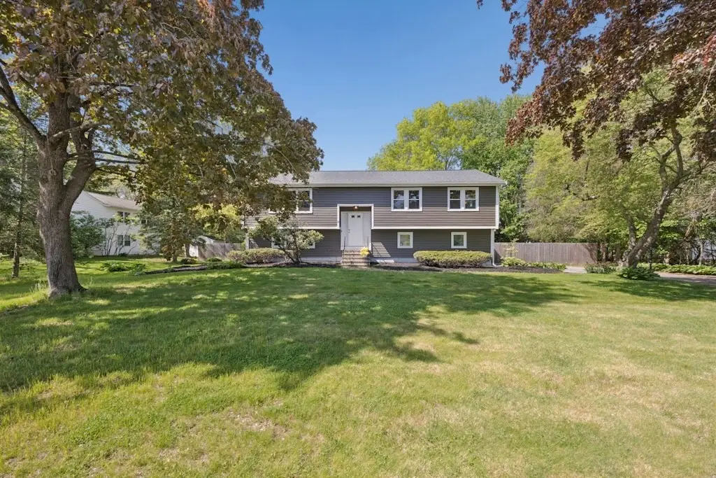 6 Thayer Street, Northborough, MA 01532 - #1