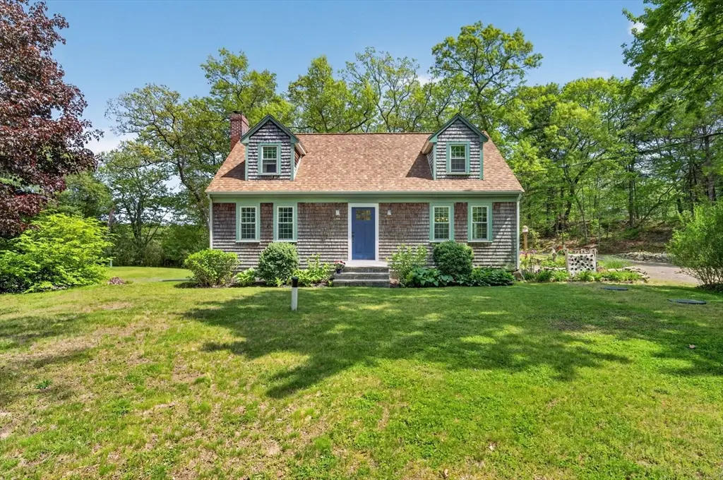 55 Lake Rd, Canton, MA 02021 - #1