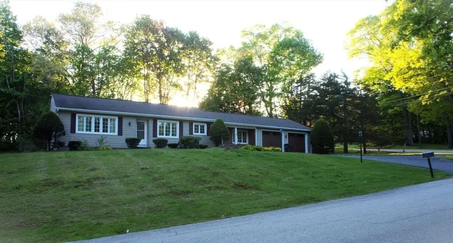 45 Aldea Ave, Dudley, MA 01571 - #3