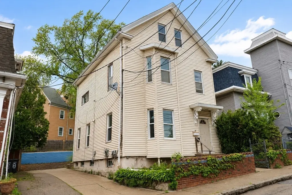 18 Crescent St., Somerville, MA 02145 - #1