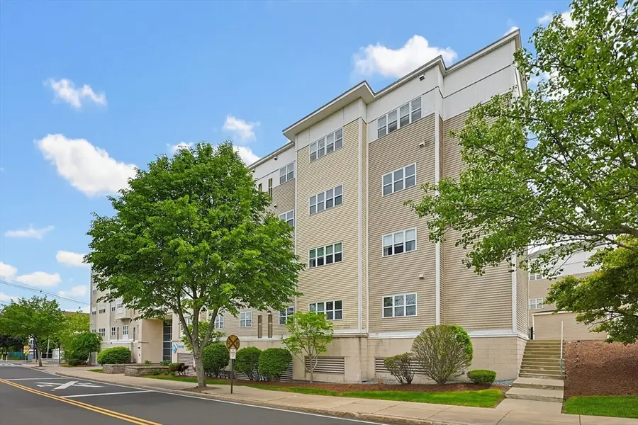 140 Railroad Ave #B111, Norwood, MA 02062 - #2