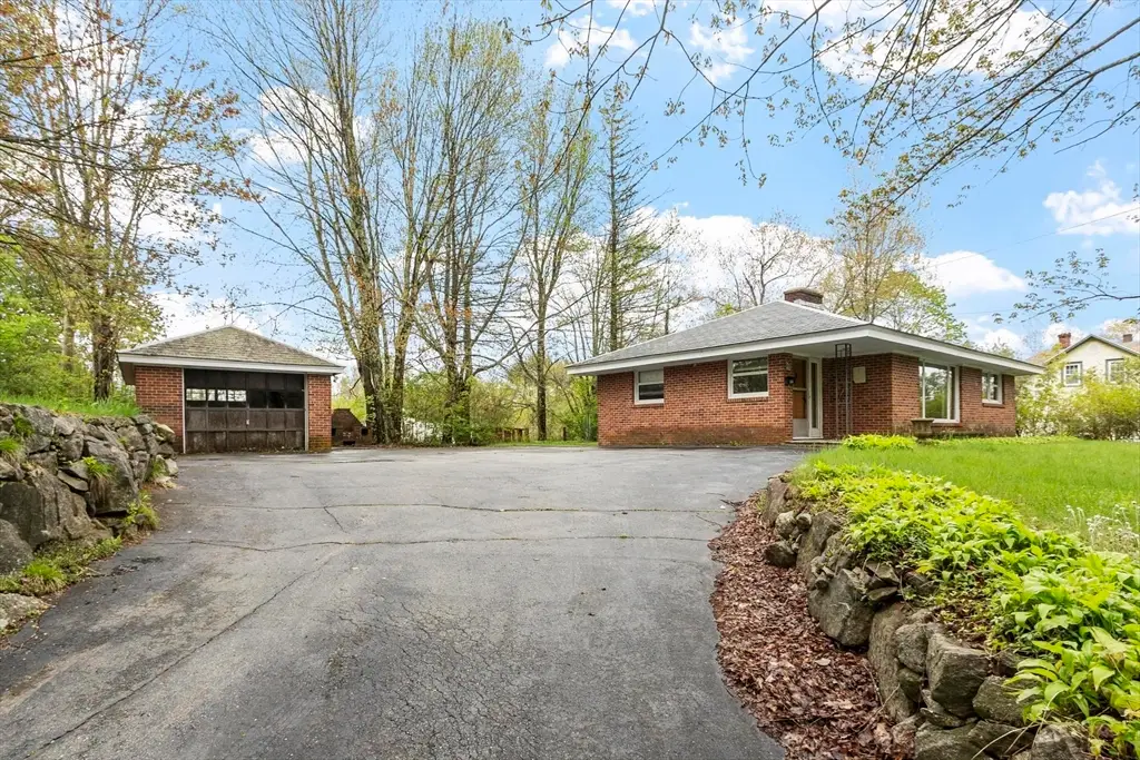 614 Parker St, Gardner, MA 01440 - #1