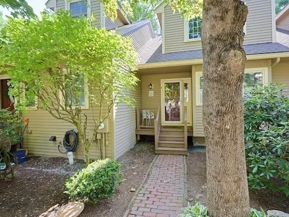 6 Rosewood Lane #6, Hopkinton, MA 01748