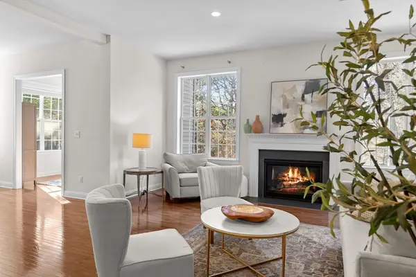 9 Saddleback, Plymouth, MA 02360