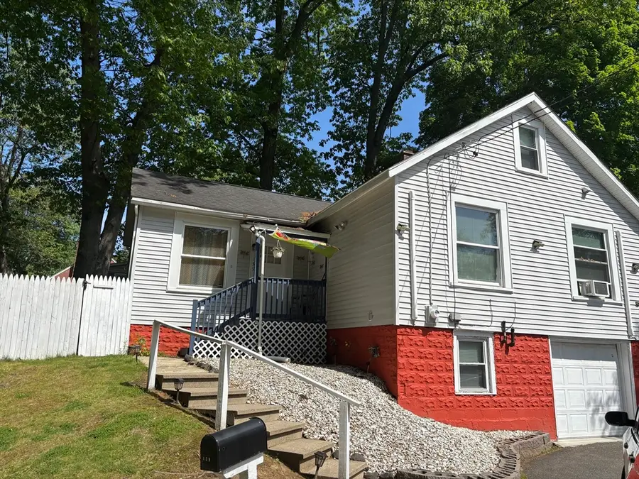 139 Tiffany St, Springfield, MA 01108 - #2