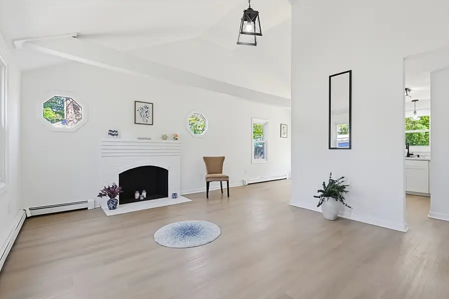 9 Scraggy Neck Rd Ext, Bourne, MA 02532 - #2