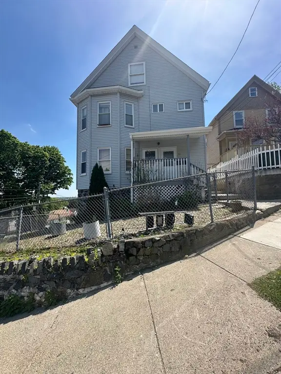 50-52 Allen Ave, Lynn, MA 01902