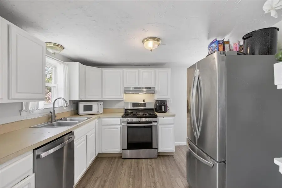 43 Kingman St, Brockton, MA 02302 - #3