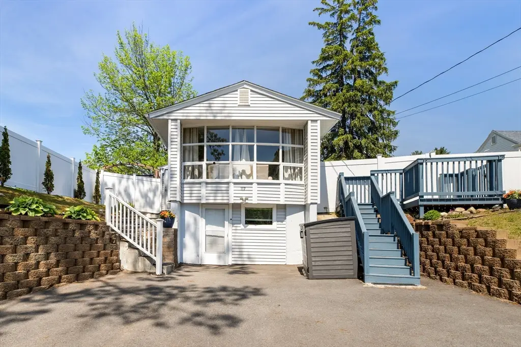 117 Pearl St, Lawrence, MA 01841 - #1