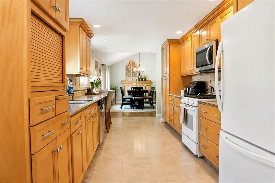 20 Millhouse Ave, Randolph, MA 02368 - #3