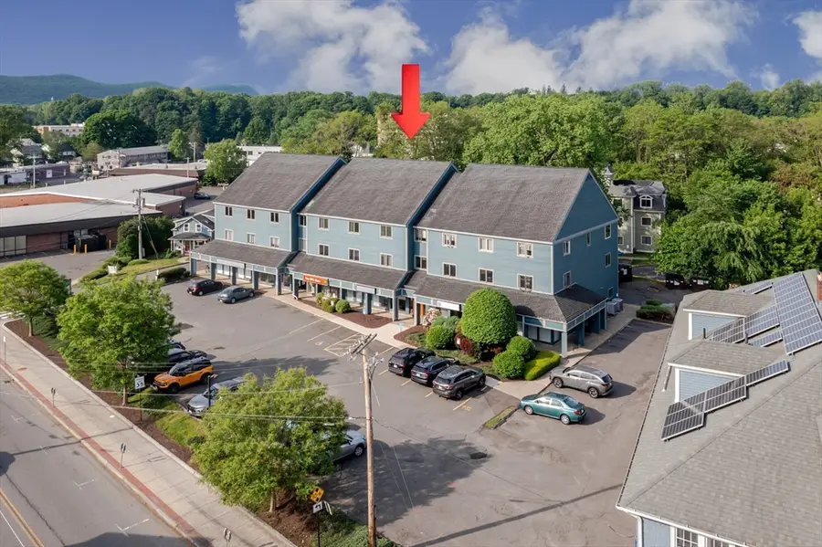 351 Pleasant St #9, Northampton, MA 01060 - #2