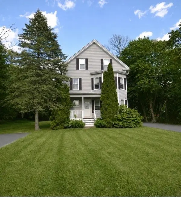 87 Lakeside Ave, Lakeville, MA 02347