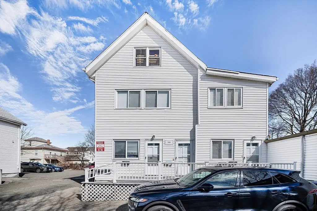 723 Washington St, Newton, MA 02458 - #1