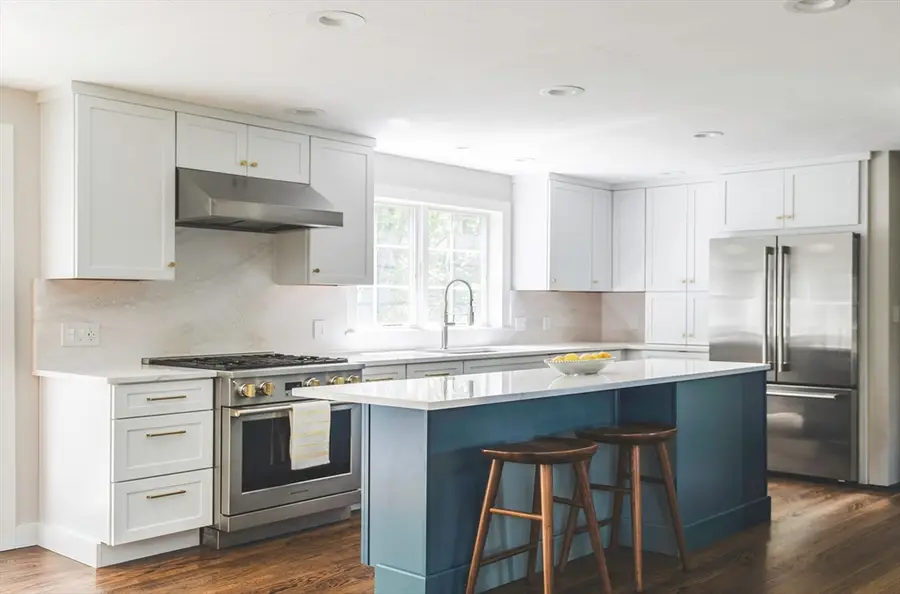 3 Berry Dr, Newburyport, MA 01950 - #2