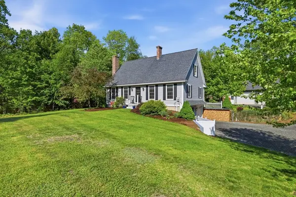 59 Carpenter Rd, Monson, MA 01057